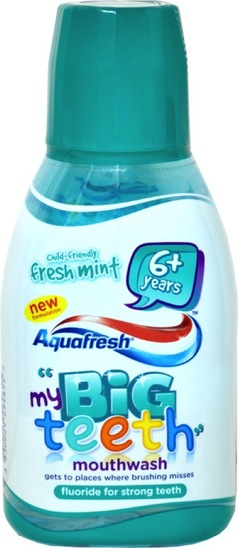 Otroška ustna voda Aquafresh Sparkling Fresh Mint, 300 ml