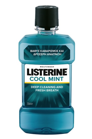 Ustna voda Listerine Coolmint, 250 ml